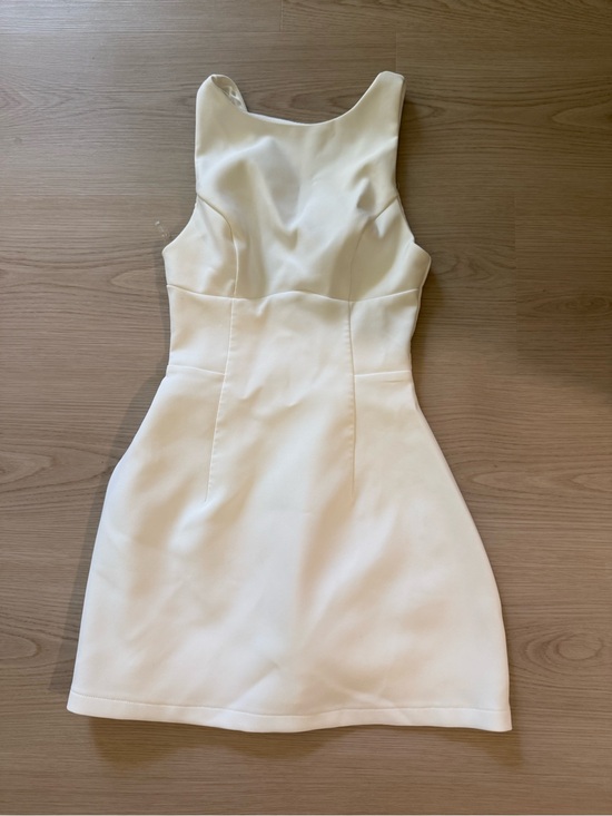 Showpo. Dresses & Skirts - Showpo Freddie mini dress
